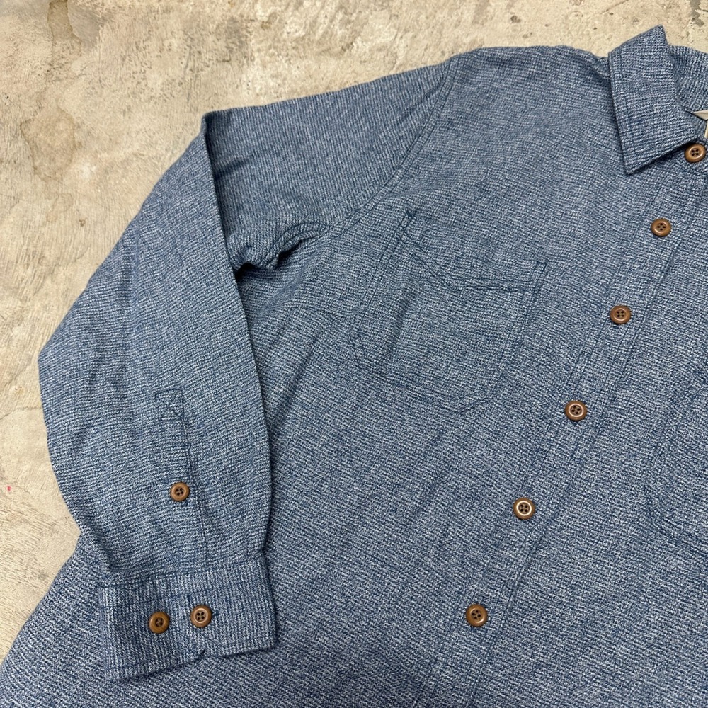 Duluth Trading Co. Mens XL Blue Button Down Long Sleeve Shirt - Picture 4 of 8